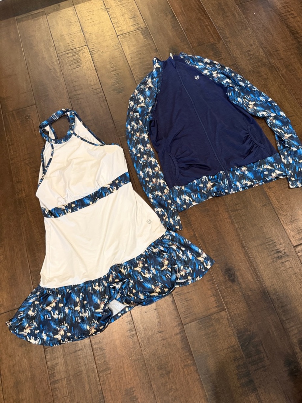 EleVen by Venus Williams White Dress and top with Blue Trim upf50